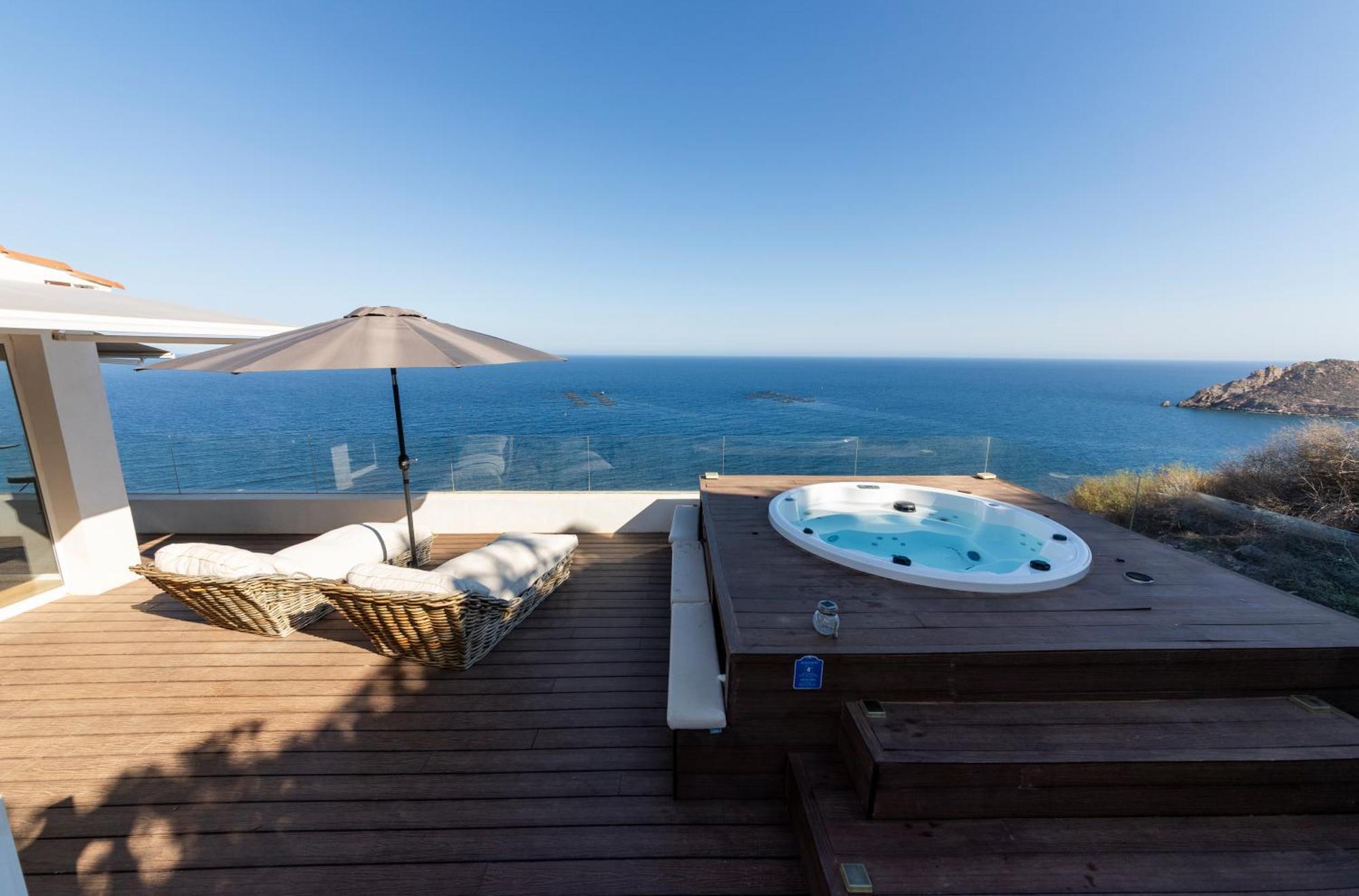 Delfin Luxury Villa Water Front Jacuzzi Águilas Exterior photo